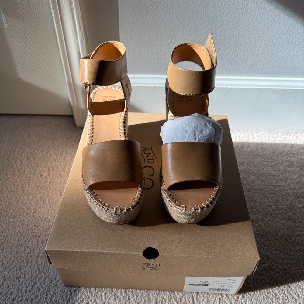 Frye & Co Caramel Amber Leather Espadrille Sandals
